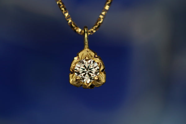 Pietra mia < Bright Brown Diamond >