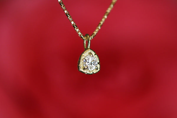 Pietra mia < White Diamond >